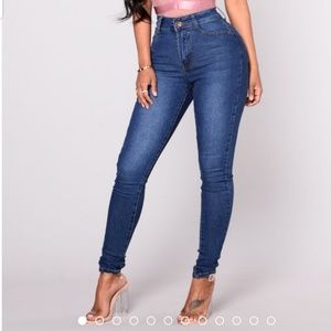 Fashion Nova High Rise Jean's (SOLD)